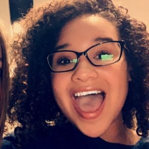 Meet your Posher, Mya